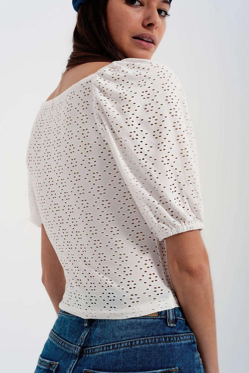 Batiste Puffed Sleeve Top