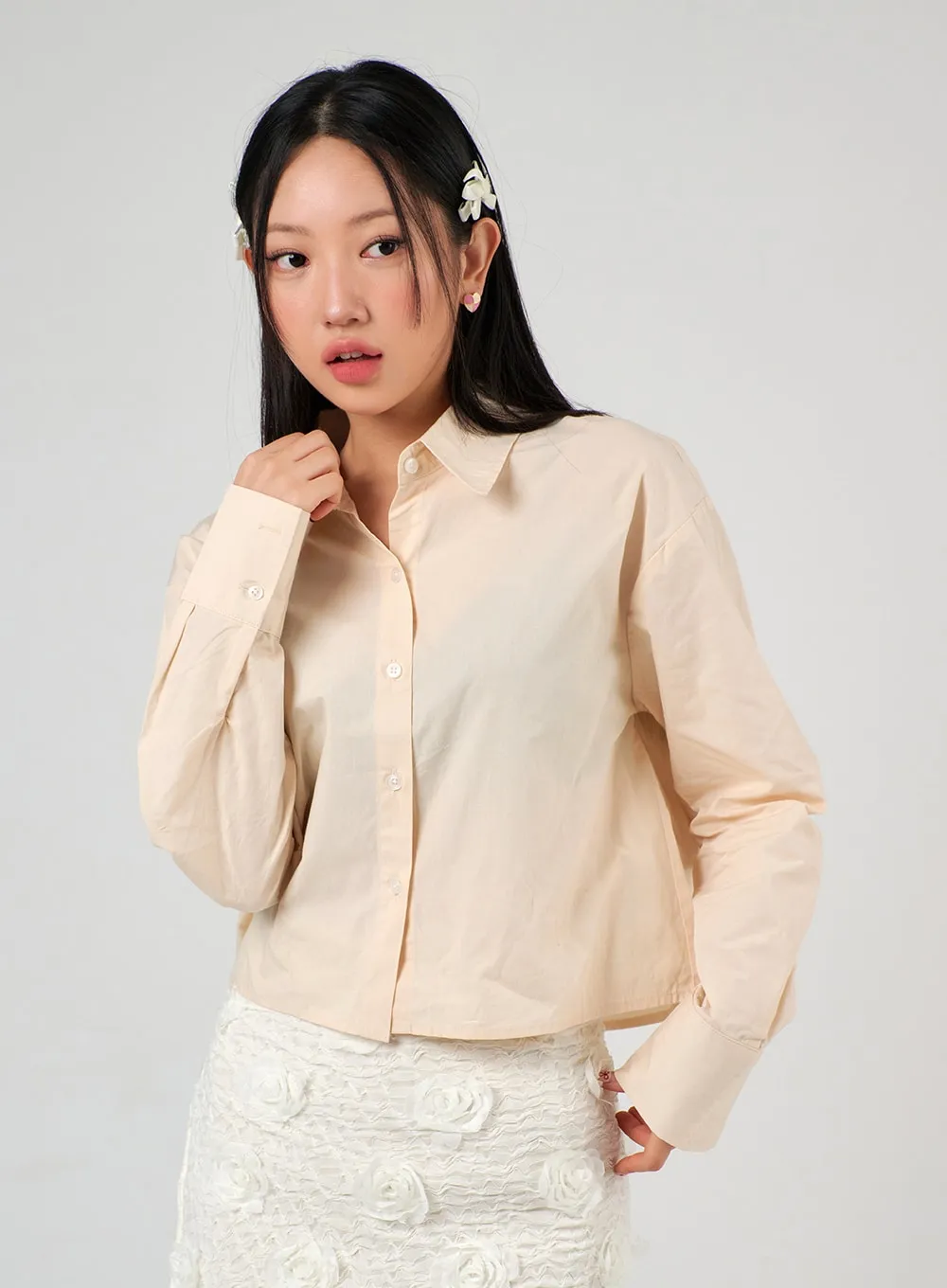 Buttoned Collar Crop Shirt IJ403