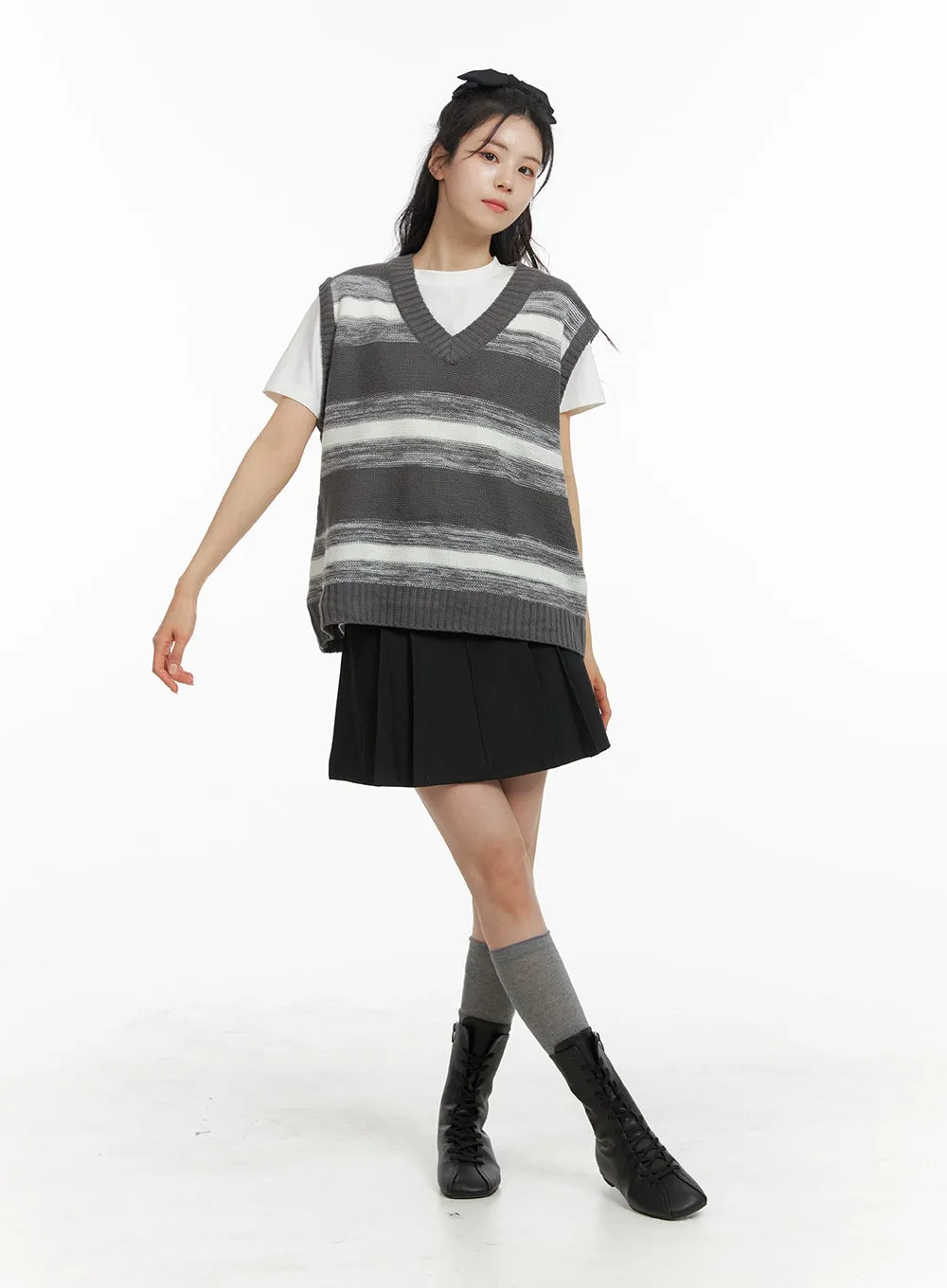 Oversized Striped Knit Sweater Vest OM419