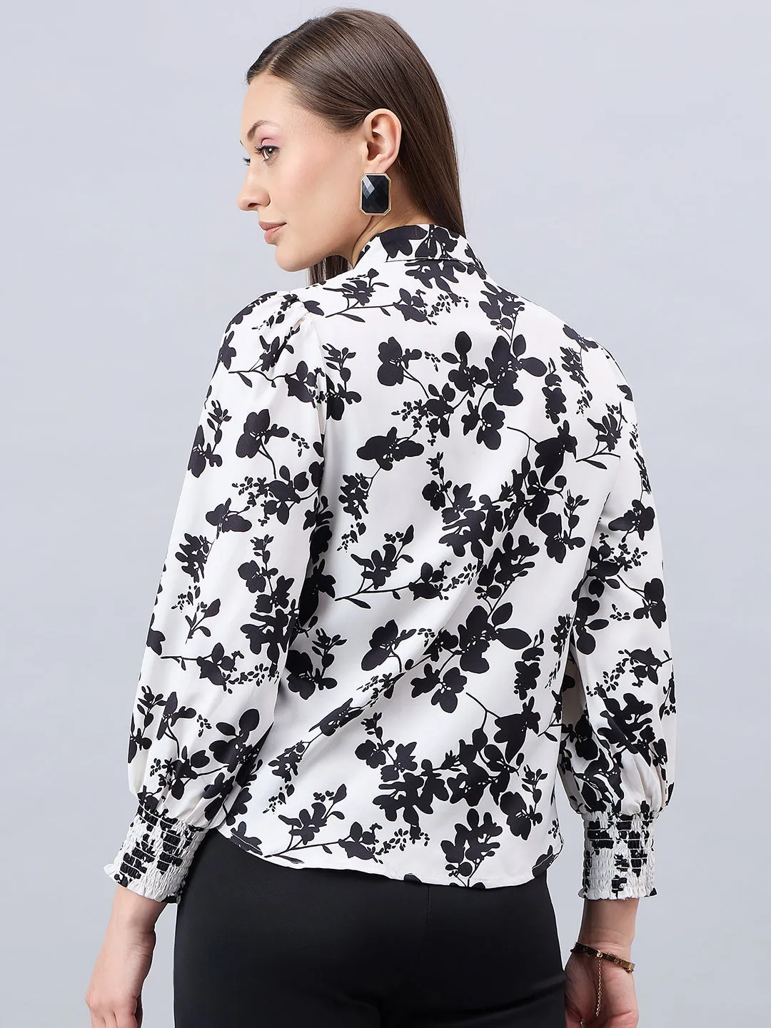 Style Quotient Women Black And White Floral Printed Polyester Regular Fit Smart Casual Shirt