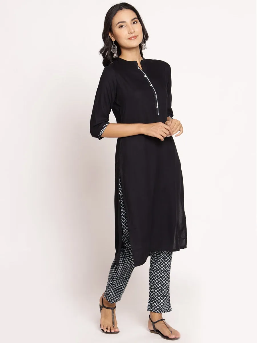 Women Black Solid Kurta With Trouser