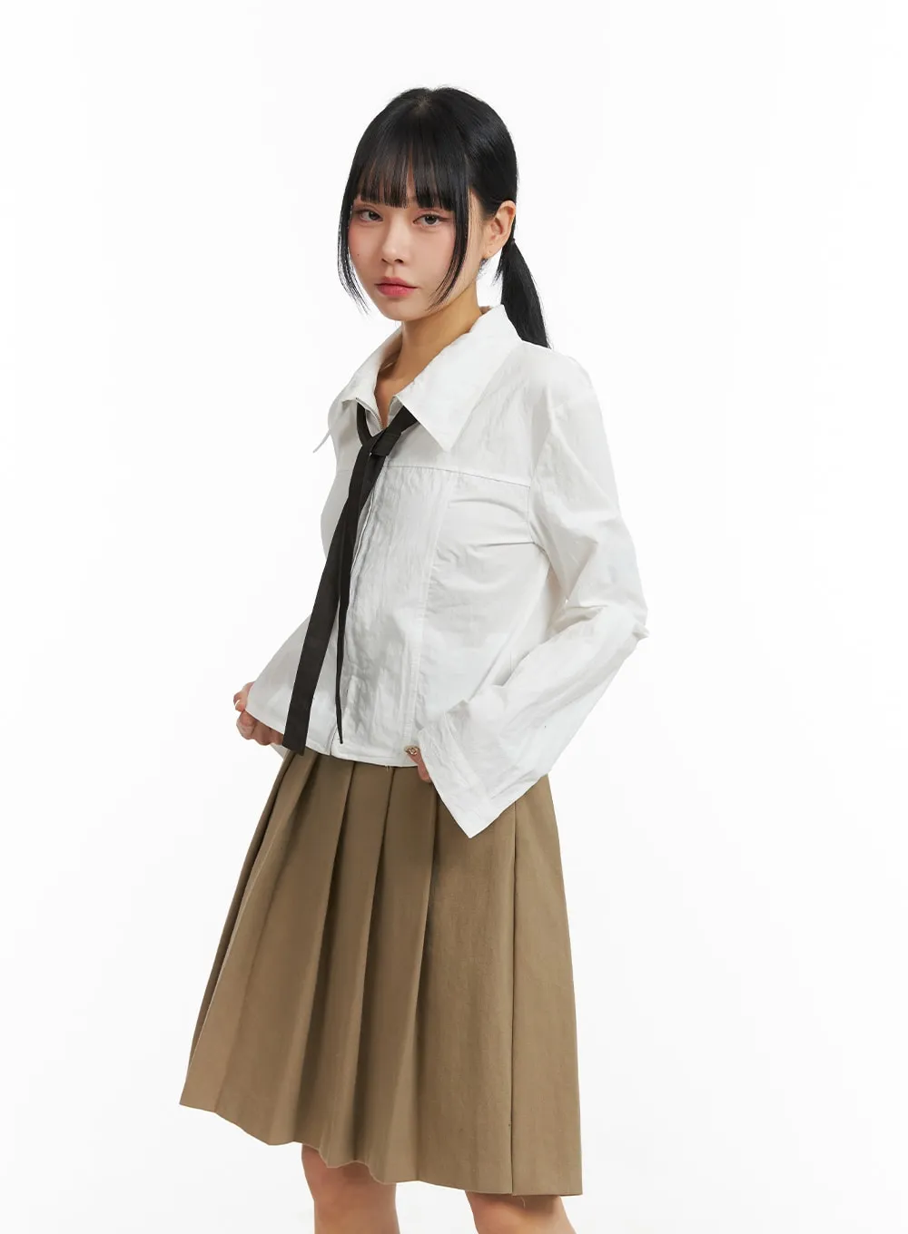 Zip-Up Collar Crop Shirt with Tie CJ410